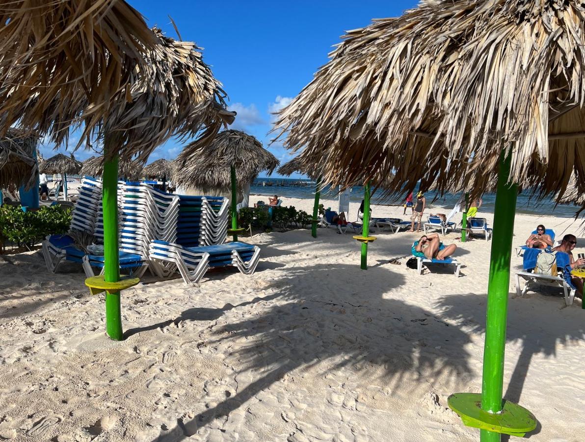 Deluxe Villas Bavaro Beach & Spa - Best Price For Long Term Vacation Rental 푼타 카나 외부 사진